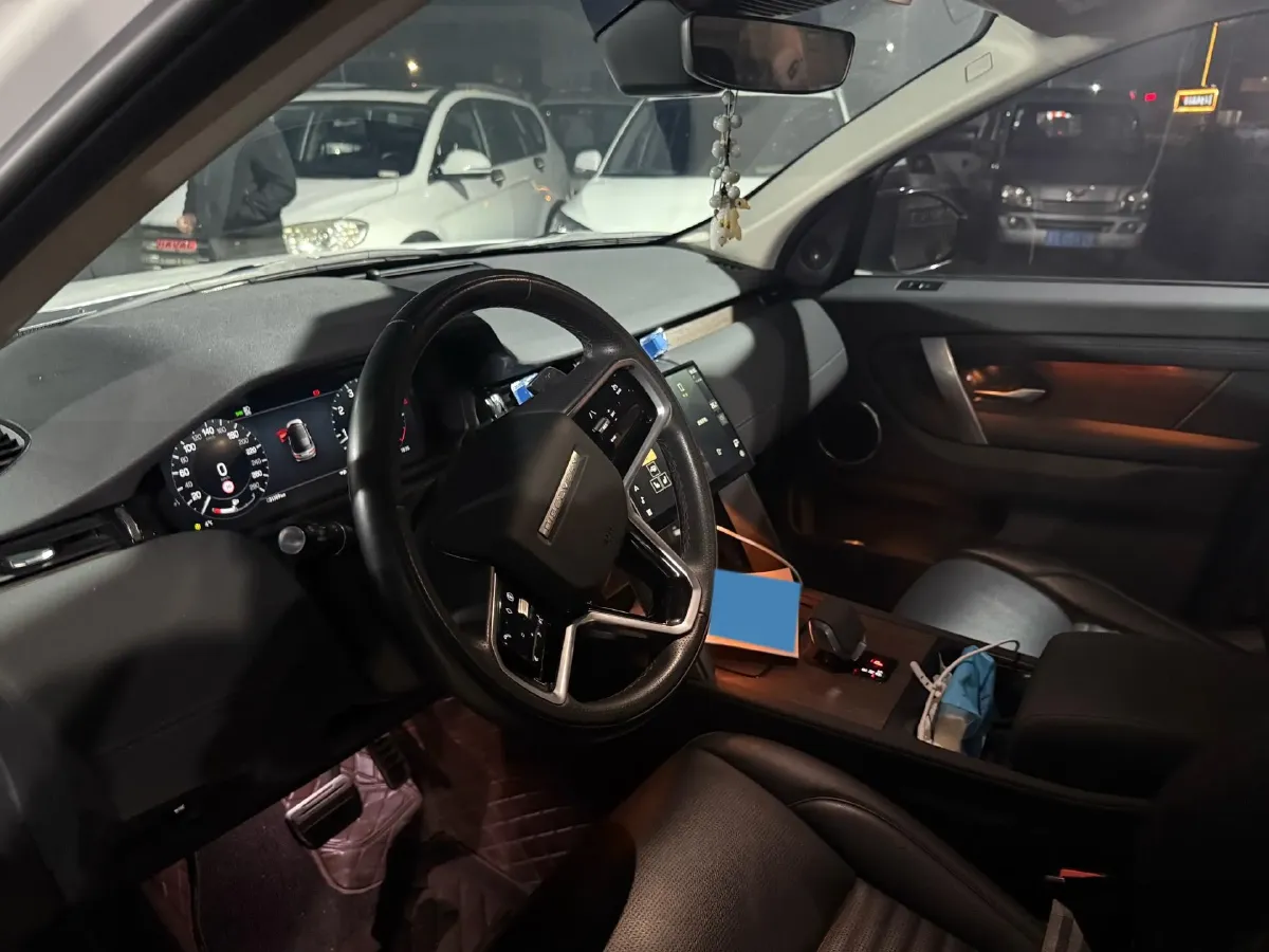 2024 Land Rover Discovery Sport 2.0T 249HP L4 9AT,autocango,china used car exporter,china ev exporter,chinese used car exporter,chinese used ev exporter