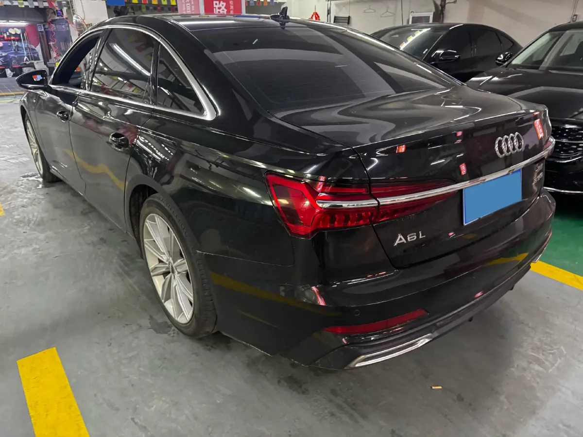 2020 Audi A6L 2.0T 224HP L4 7DCT,autocango,china used car exporter,china ev exporter,chinese used car exporter,chinese used ev exporter