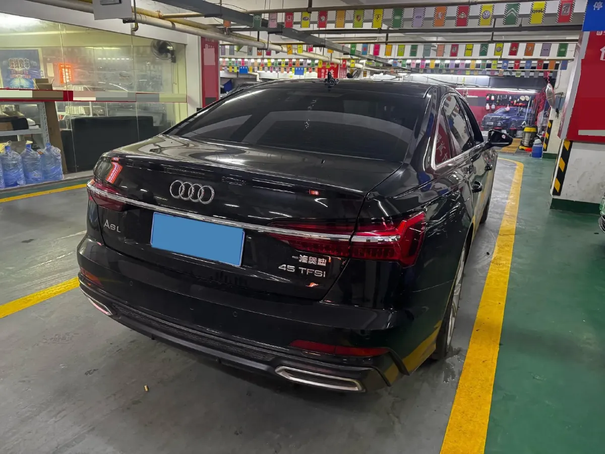 2020 Audi A6L 2.0T 224HP L4 7DCT,autocango,china used car exporter,china ev exporter,chinese used car exporter,chinese used ev exporter