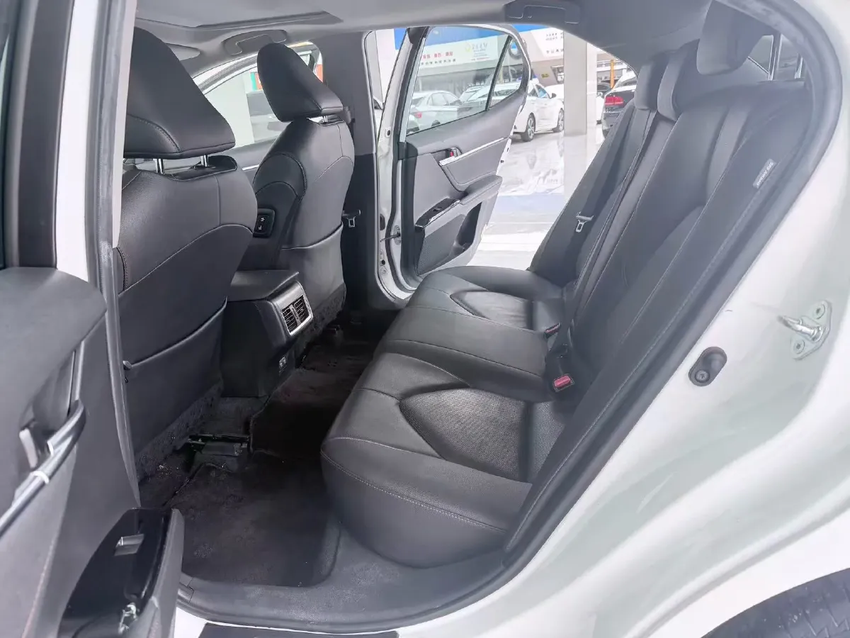 2022 Toyota Camry 2.0L 178HP L4 CVT,autocango,china used car exporter,china ev exporter,chinese used car exporter,chinese used ev exporter