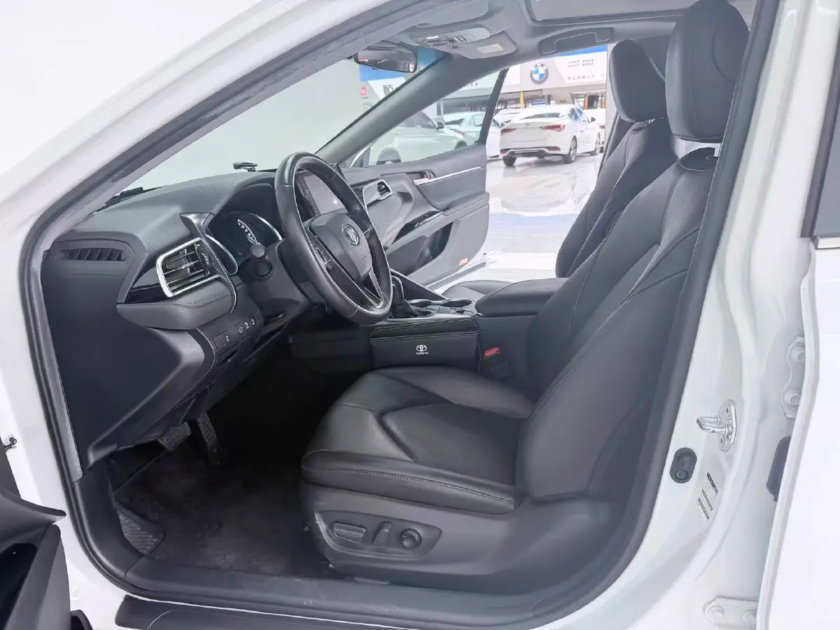 2022 Toyota Camry 2.0L 178HP L4 CVT,autocango,china used car exporter,china ev exporter,chinese used car exporter,chinese used ev exporter
