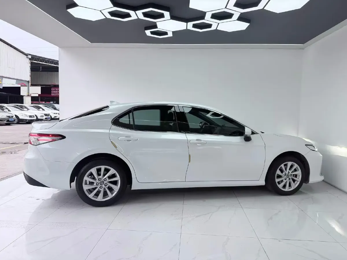 2022 Toyota Camry 2.0L 178HP L4 CVT,autocango,china used car exporter,china ev exporter,chinese used car exporter,chinese used ev exporter