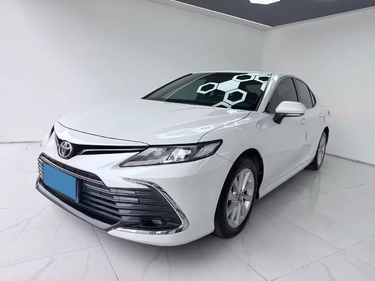 2022 Toyota Camry 2.0L 178HP L4 CVT,autocango,china used car exporter,china ev exporter,chinese used car exporter,chinese used ev exporter