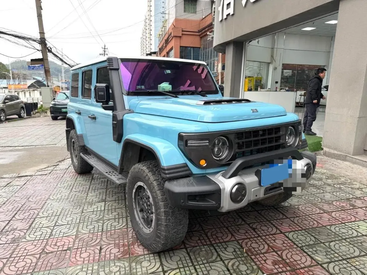 2025 212 212 T01 2.0T 252HP L4 8AT,autocango,china used car exporter,china ev exporter,chinese used car exporter,chinese used ev exporter