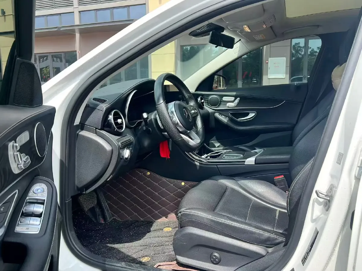 2021 Mercedes-Benz C Class 1.5T 184HP L4 9AT,autocango,china used car exporter,china ev exporter,chinese used car exporter,chinese used ev exporter