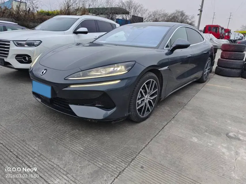 2024 Denza DenzaZ9 2.0T 207HP L4 E-CVT PHEV 38.5KWH,autocango,china used car exporter,china ev exporter,chinese used car exporter,chinese used ev exporter