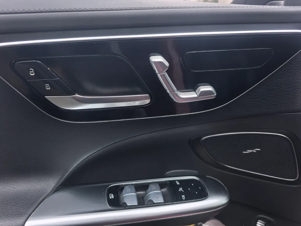 2022 Mercedes-Benz C Class 1.5T 170HP L4 9AT,autocango,china used car exporter,china ev exporter,chinese used car exporter,chinese used ev exporter