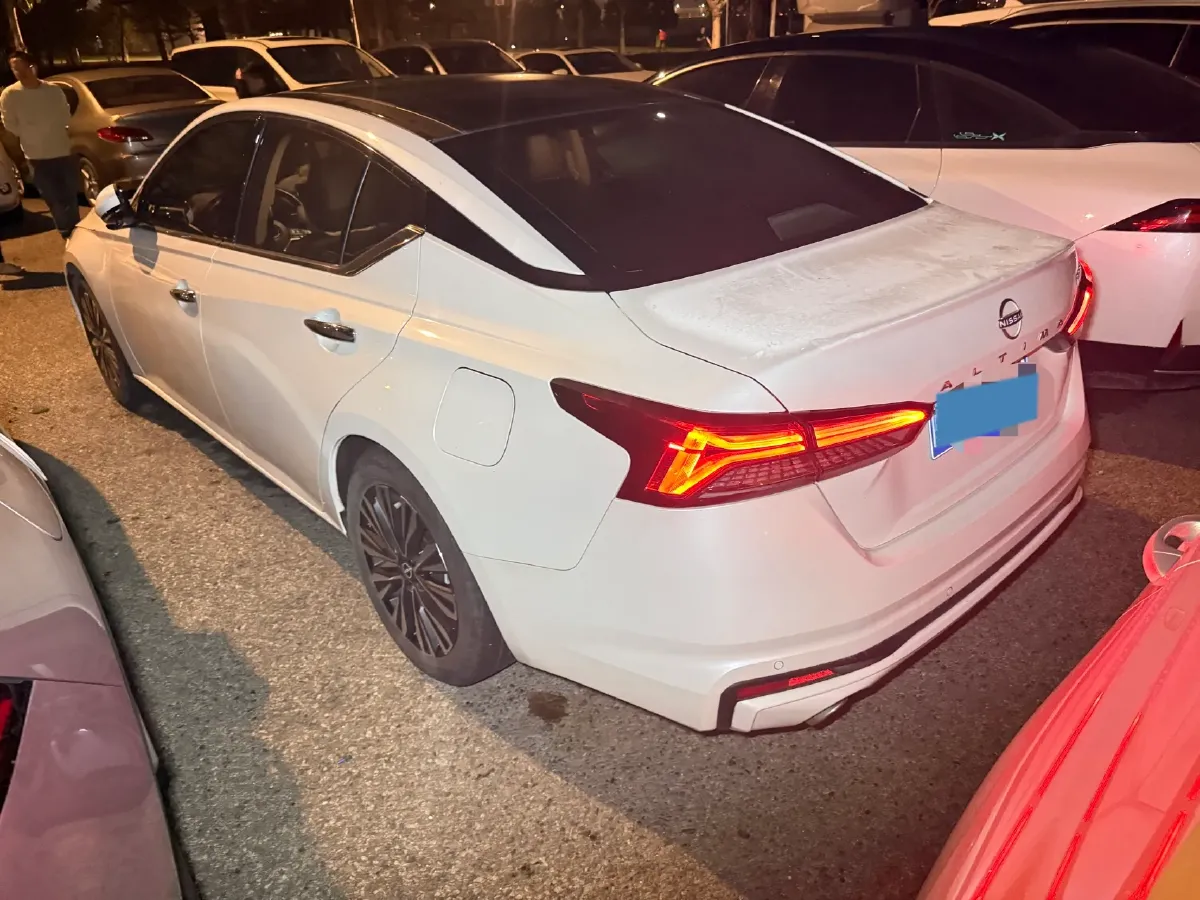 2022 Nissan Teana 2.0L 156HP L4 CVT,autocango,china used car exporter,china ev exporter,chinese used car exporter,chinese used ev exporter