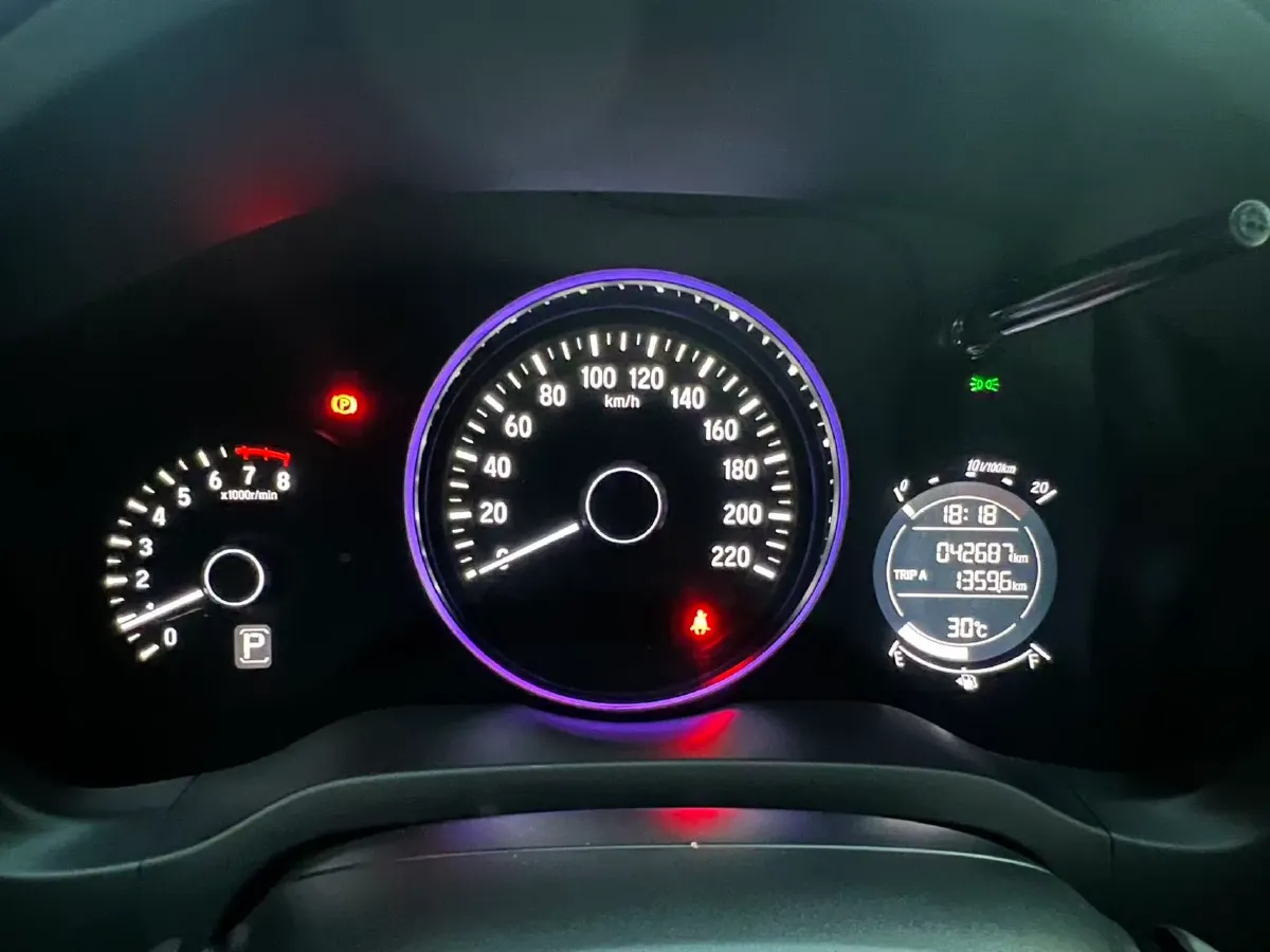 2020 Honda Vezel 1.5L 131HP L4 CVT,autocango,china used car exporter,china ev exporter,chinese used car exporter,chinese used ev exporter