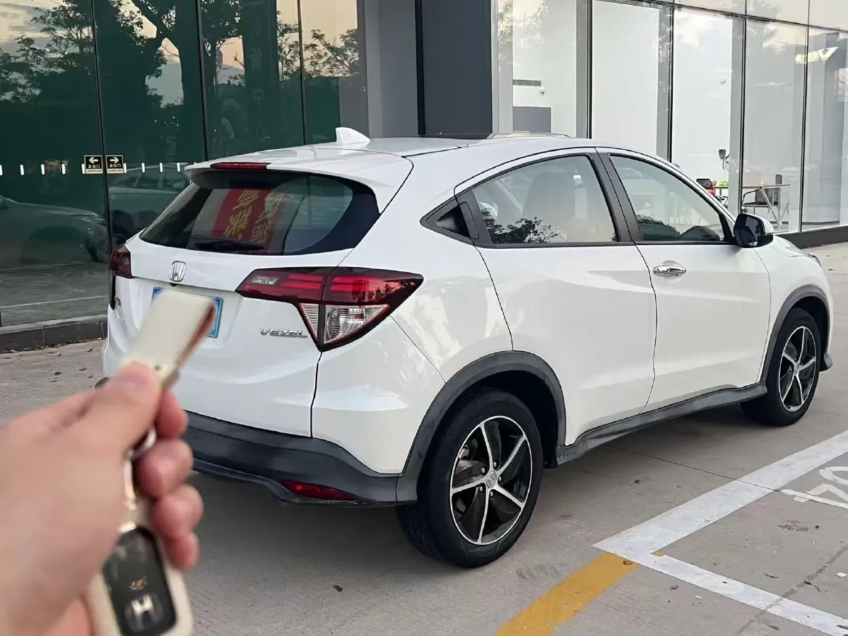 2020 Honda Vezel 1.5L 131HP L4 CVT,autocango,china used car exporter,china ev exporter,chinese used car exporter,chinese used ev exporter