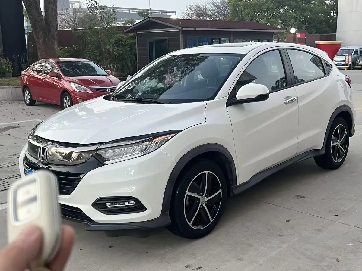 2020 Honda Vezel 1.5L 131HP L4 CVT,autocango,china used car exporter,china ev exporter,chinese used car exporter,chinese used ev exporter
