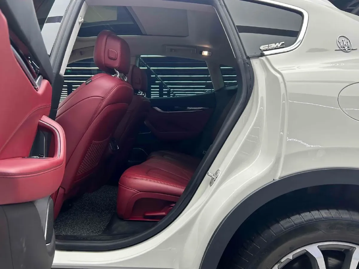 2016 Audi S6 4.0T 450HP V8 7DCT,autocango,china used car exporter,china ev exporter,chinese used car exporter,chinese used ev exporter