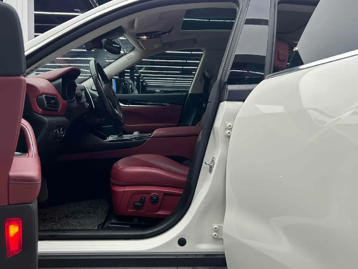 2016 Audi S6 4.0T 450HP V8 7DCT,autocango,china used car exporter,china ev exporter,chinese used car exporter,chinese used ev exporter