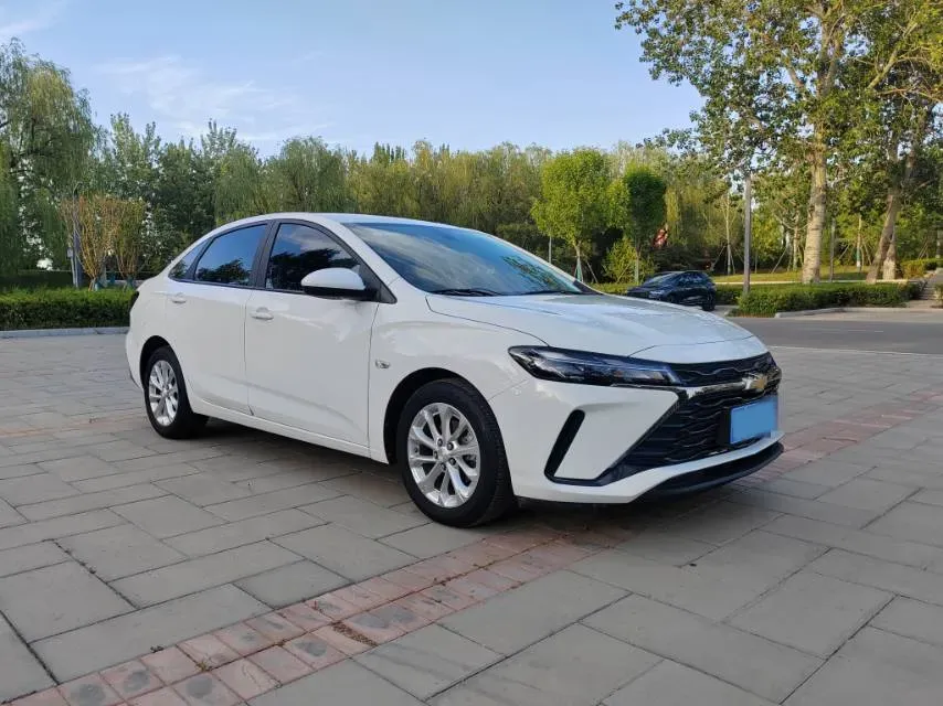 2023 Chevrolet Monza 1.5L 113HP L4 6DCT,autocango,china used car exporter,china ev exporter,chinese used car exporter,chinese used ev exporter