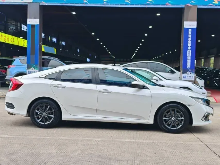 2019 Honda Civic 1.5T 177HP L4 CVT,autocango,china used car exporter,china ev exporter,chinese used car exporter,chinese used ev exporter