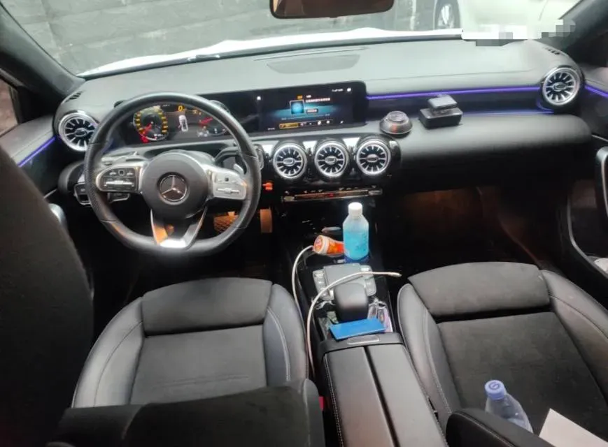 2022 Mercedes-Benz A Class 1.3T 163HP L4 7DCT,autocango,china used car exporter,china ev exporter,chinese used car exporter,chinese used ev exporter