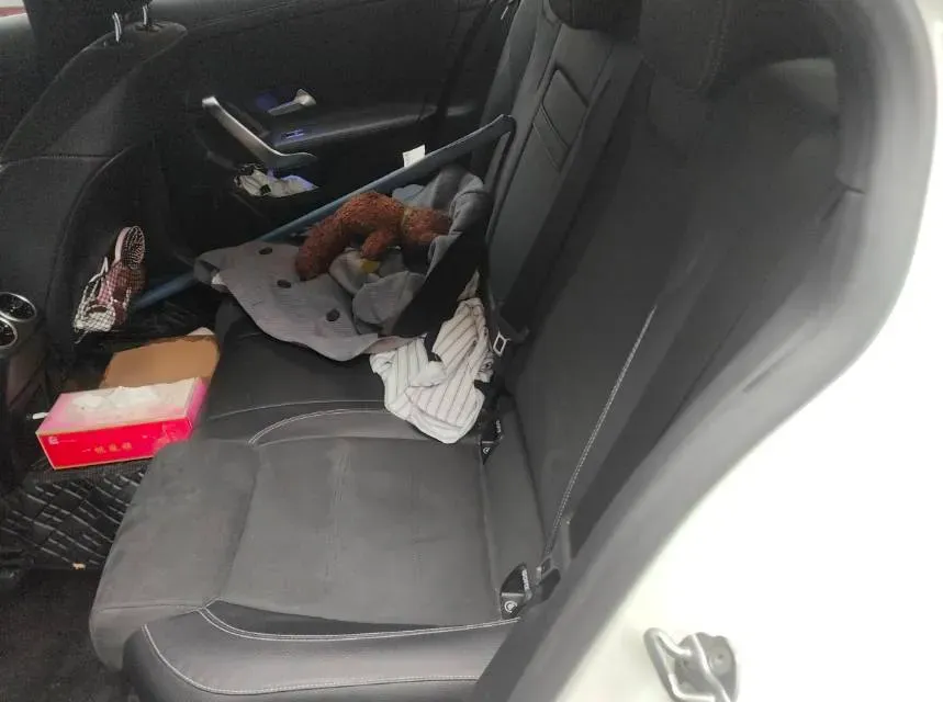 2022 Mercedes-Benz A Class 1.3T 163HP L4 7DCT,autocango,china used car exporter,china ev exporter,chinese used car exporter,chinese used ev exporter