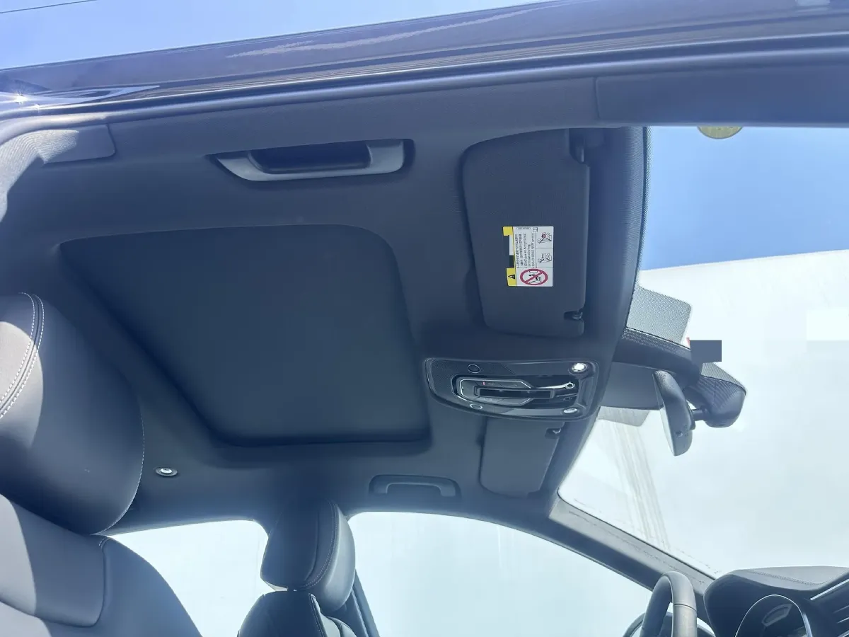 2025 Audi A6L 2.0T 245HP L4 7DCT,autocango,china used car exporter,china ev exporter,chinese used car exporter,chinese used ev exporter