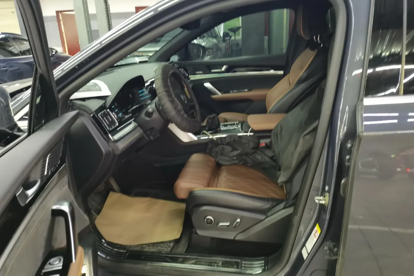 2021 BYD Tang 2.0T 192HP L4 6DCT PHEV 22.3KWH,autocango,china used car exporter,china ev exporter,chinese used car exporter,chinese used ev exporter