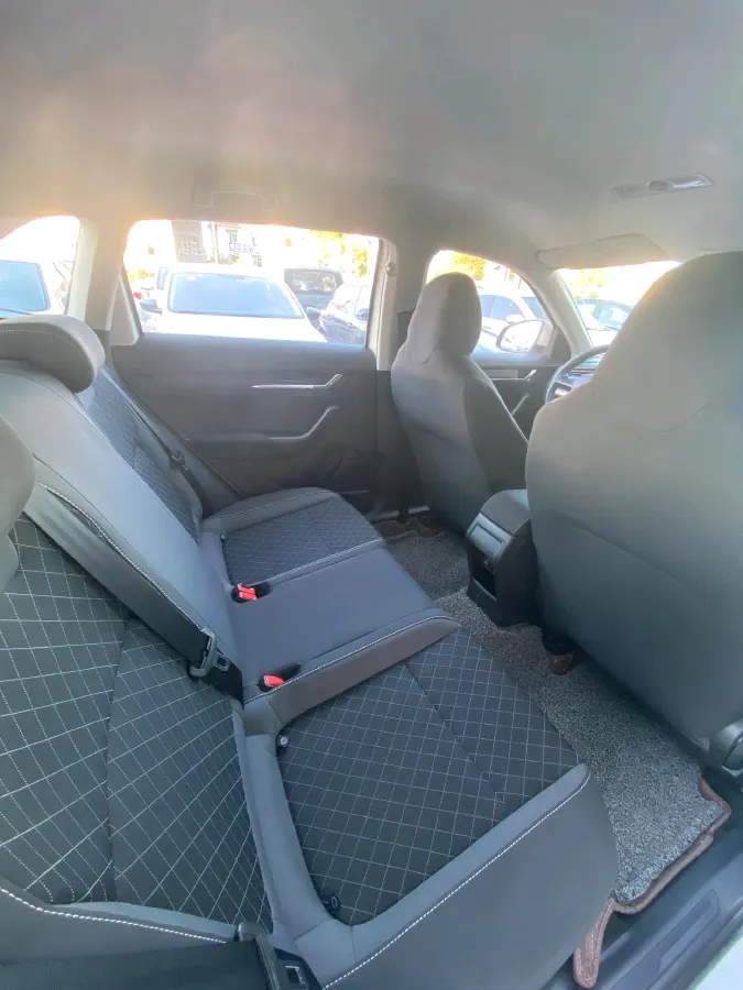 2018 Skoda Rapid Spaceback 1.4T 131HP L4 7DCT,autocango,china used car exporter,china ev exporter,chinese used car exporter,chinese used ev exporter