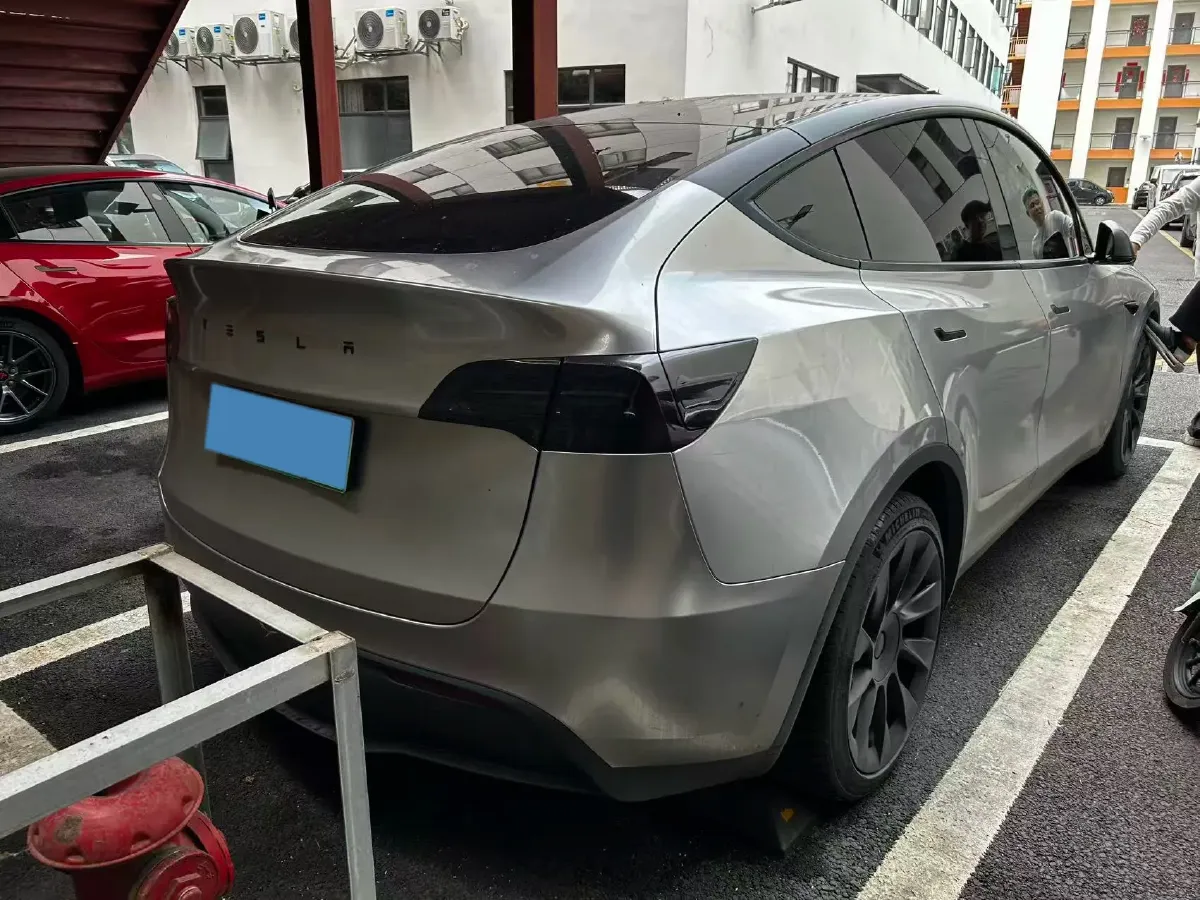 2024 Iveco OuSheng BEV 77.28KWH,autocango,china used car exporter,china ev exporter,chinese used car exporter,chinese used ev exporter