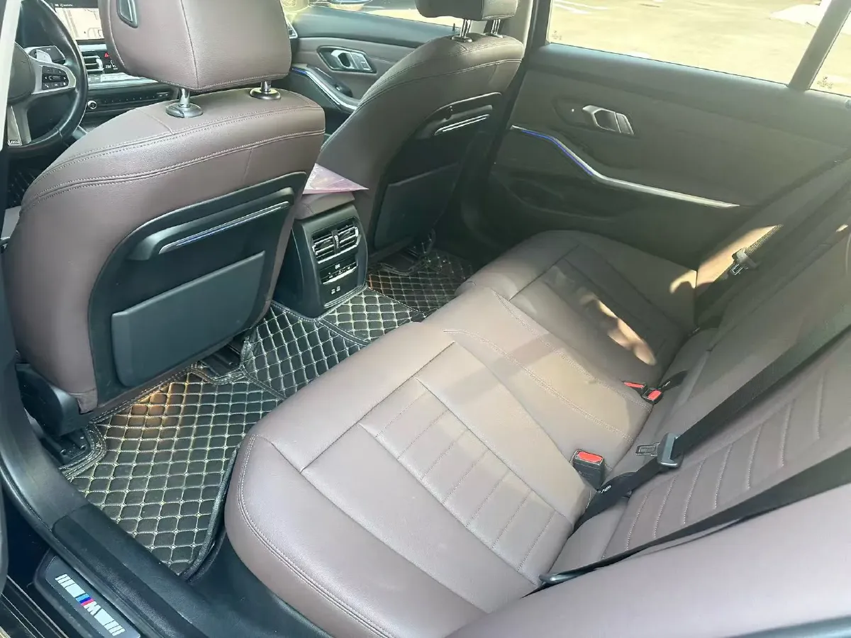 2021 BMW 3 Series 2.0T 184HP L4 8AT,autocango,china used car exporter,china ev exporter,chinese used car exporter,chinese used ev exporter