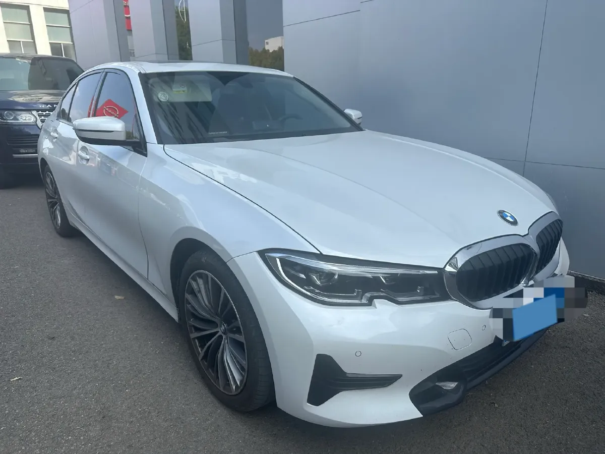 2021 BMW 3 Series 2.0T 156HP L4 8AT,autocango,china used car exporter,china ev exporter,chinese used car exporter,chinese used ev exporter