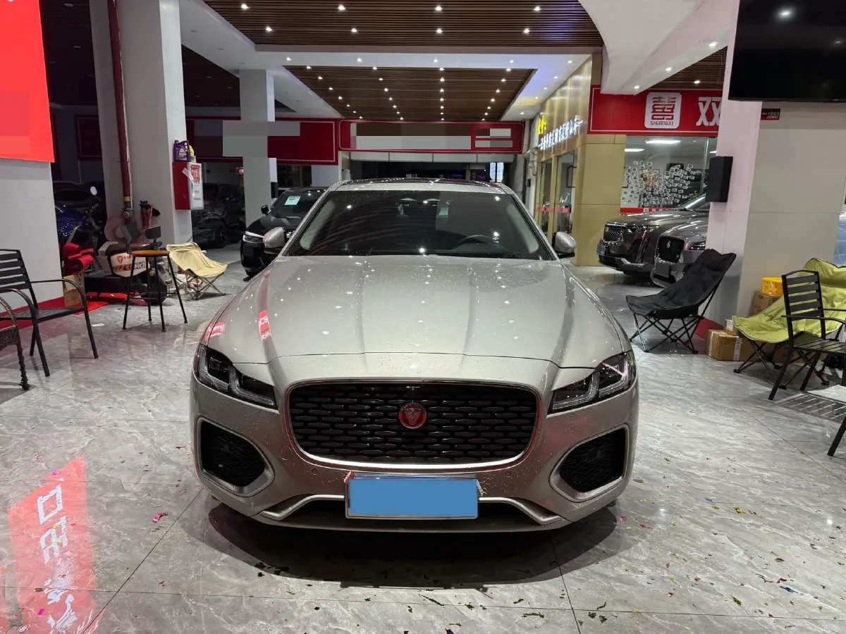 2024 Jaguar XFL 2.0T 250HP L4 8AT,autocango,china used car exporter,china ev exporter,chinese used car exporter,chinese used ev exporter