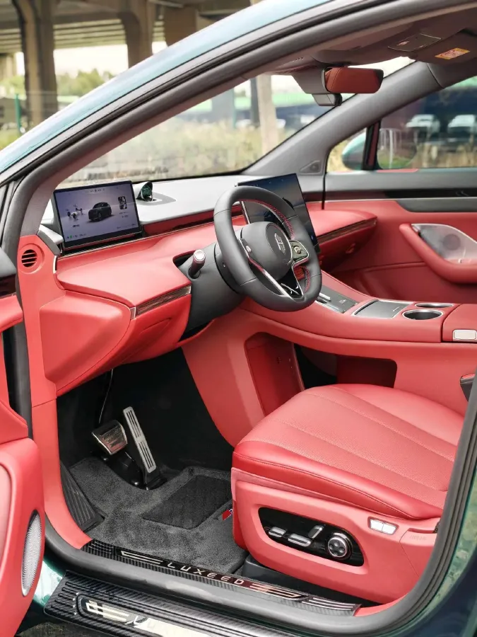 2026 Luxeed R7 REEV 156HP REEV,autocango,china used car exporter,china ev exporter,chinese used car exporter,chinese used ev exporter