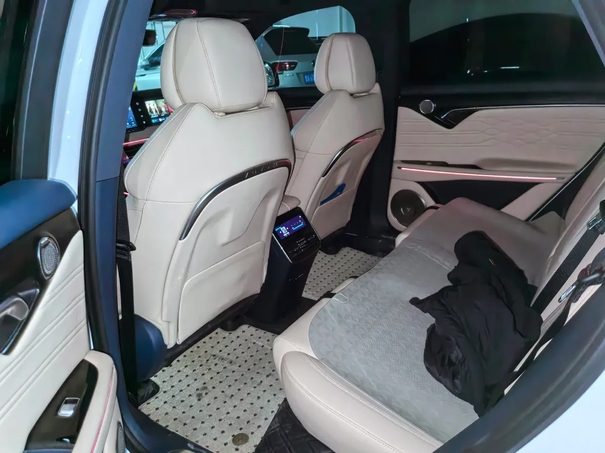 2024 Voyah FREE 1.5T 150HP L4 REEV 39.2KWH,autocango,china used car exporter,china ev exporter,chinese used car exporter,chinese used ev exporter