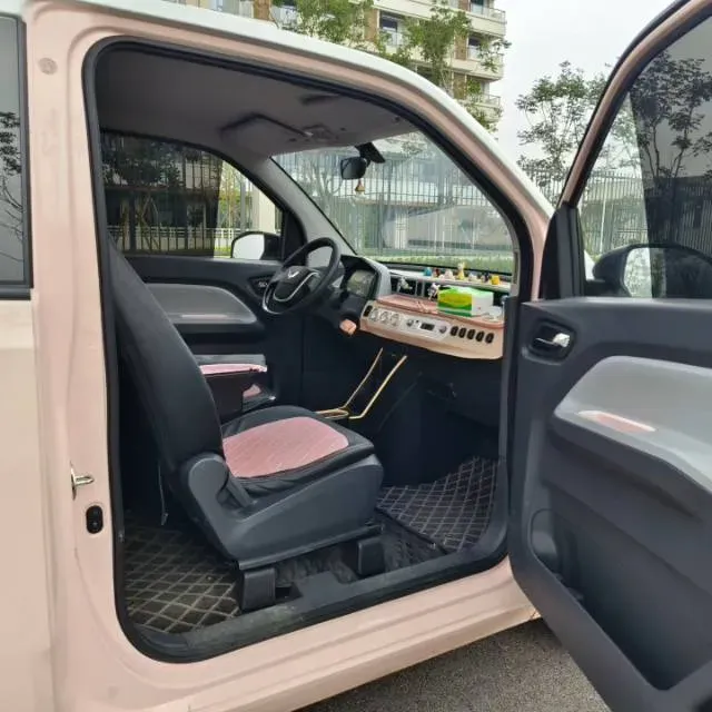 2021 WuLing HongGuang MINI EV BEV 13.9KWH,autocango,china used car exporter,china ev exporter,chinese used car exporter,chinese used ev exporter