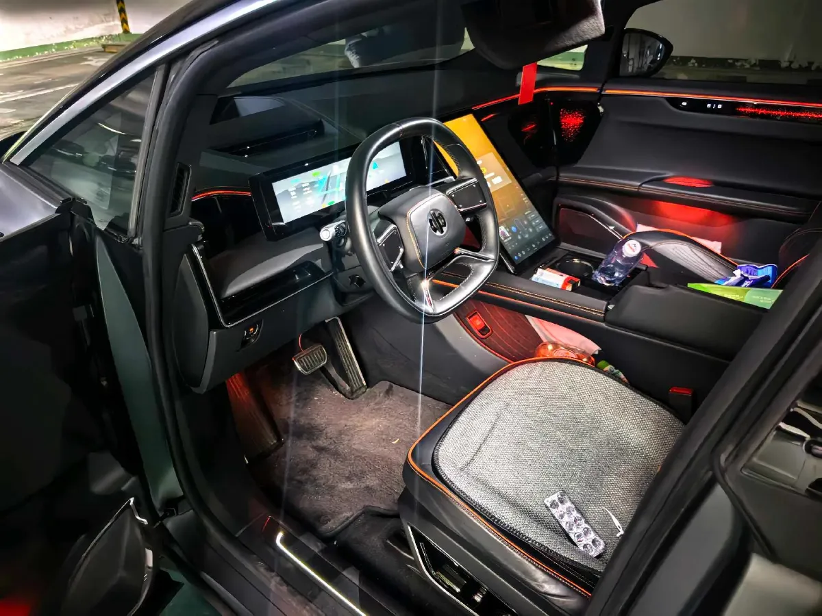 2021 HiPhi X BEV 97KWH,autocango,china used car exporter,china ev exporter,chinese used car exporter,chinese used ev exporter