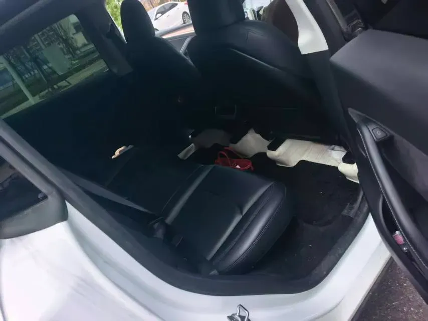 2022 Tesla Model Y BEV 60KWH,autocango,china used car exporter,china ev exporter,chinese used car exporter,chinese used ev exporter