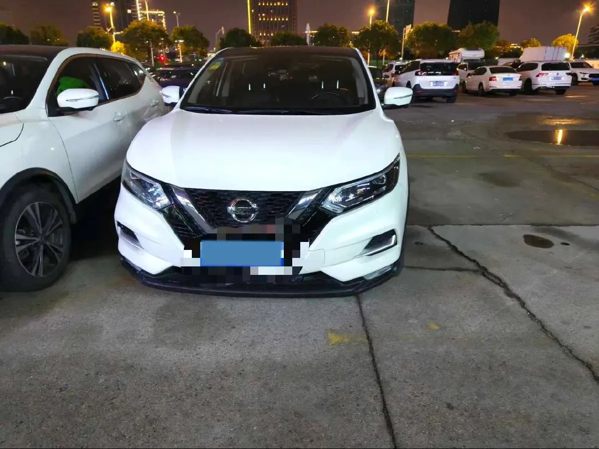 2021 Nissan Qashqai 2.0L 151HP L4 CVT,autocango,china used car exporter,china ev exporter,chinese used car exporter,chinese used ev exporter