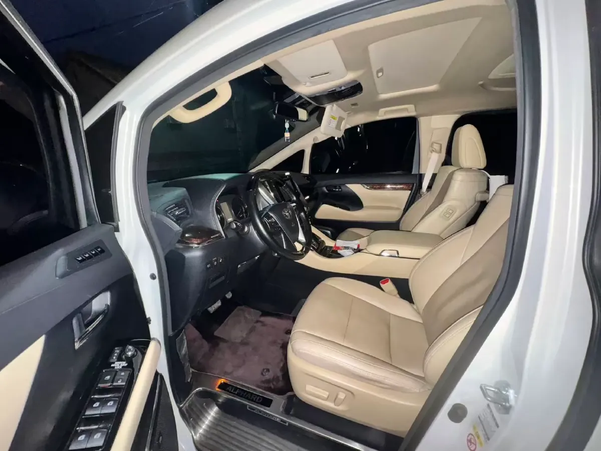 2018 Toyota Alphard 3.5L 301HP V6 8AT,autocango,china used car exporter,china ev exporter,chinese used car exporter,chinese used ev exporter