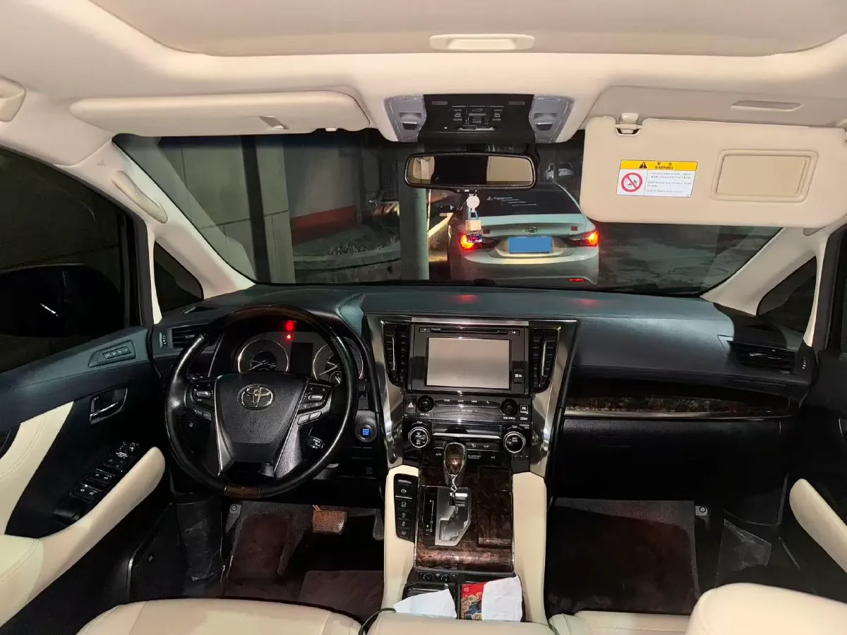 2018 Toyota Alphard 3.5L 301HP V6 8AT,autocango,china used car exporter,china ev exporter,chinese used car exporter,chinese used ev exporter