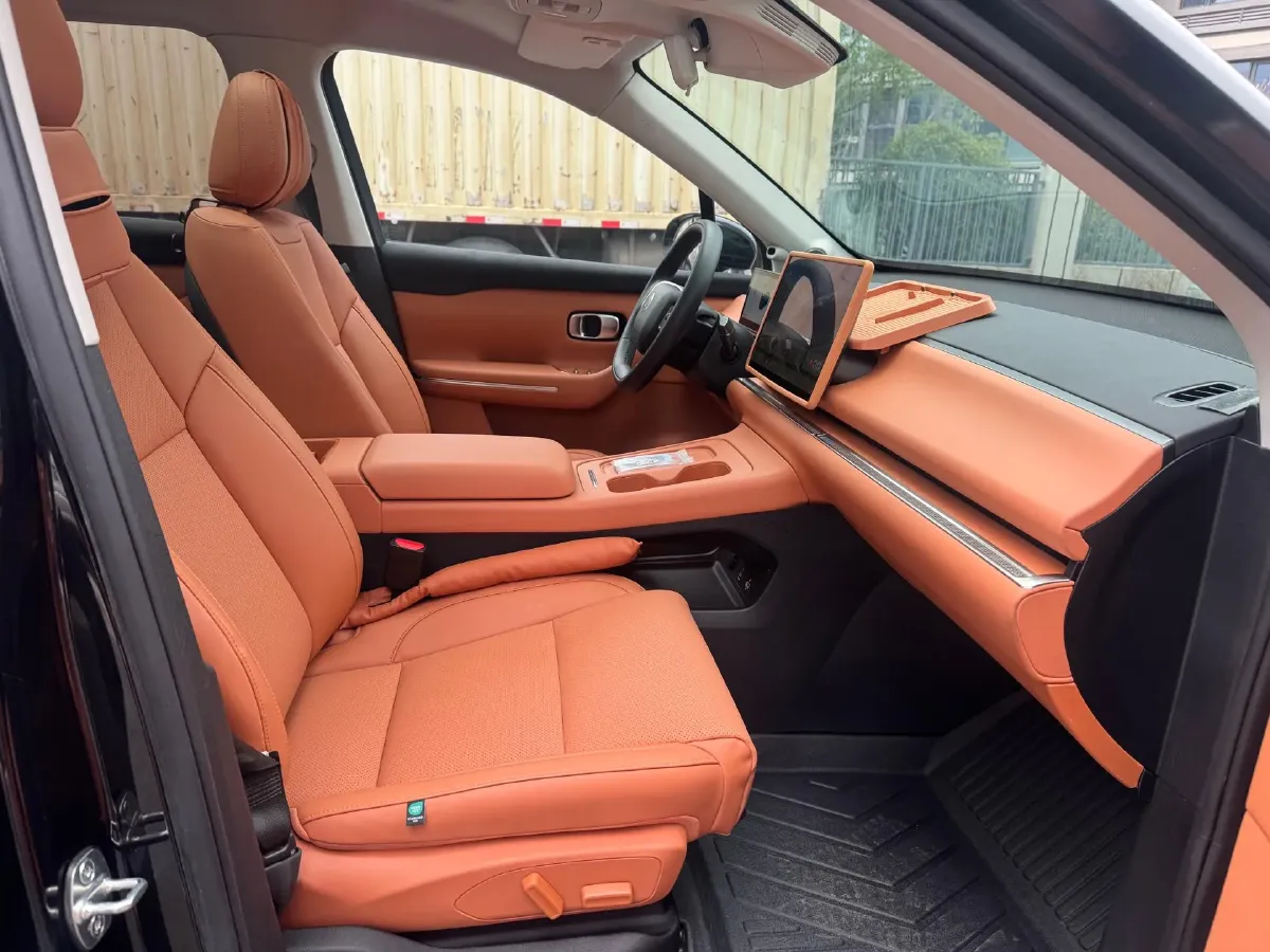 2024 Leapmotor C10 BEV 69.9KWH,autocango,china used car exporter,china ev exporter,chinese used car exporter,chinese used ev exporter