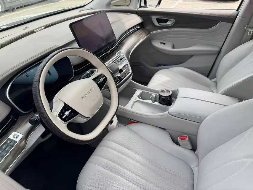 2025 Roewe iMAX8 1.5T 150HP L4 1DHT PHEV 24.7KWH,autocango,china used car exporter,china ev exporter,chinese used car exporter,chinese used ev exporter