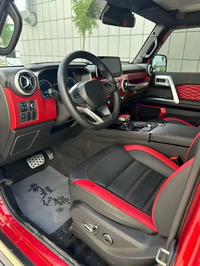 2021 Beijing BJ40 2.0T 163HP L4 8AT,autocango,china used car exporter,china ev exporter,chinese used car exporter,chinese used ev exporter