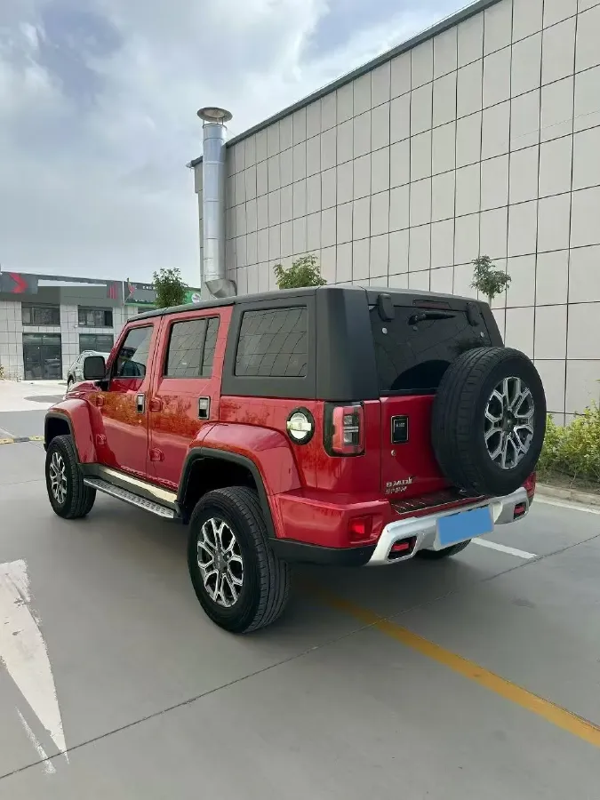 2021 Beijing BJ40 2.0T 163HP L4 8AT,autocango,china used car exporter,china ev exporter,chinese used car exporter,chinese used ev exporter
