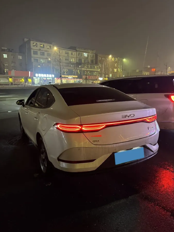 2025 BYD Qin Plus 1.5L 101HP L4 E-CVT PHEV 7.68KWH,autocango,china used car exporter,china ev exporter,chinese used car exporter,chinese used ev exporter