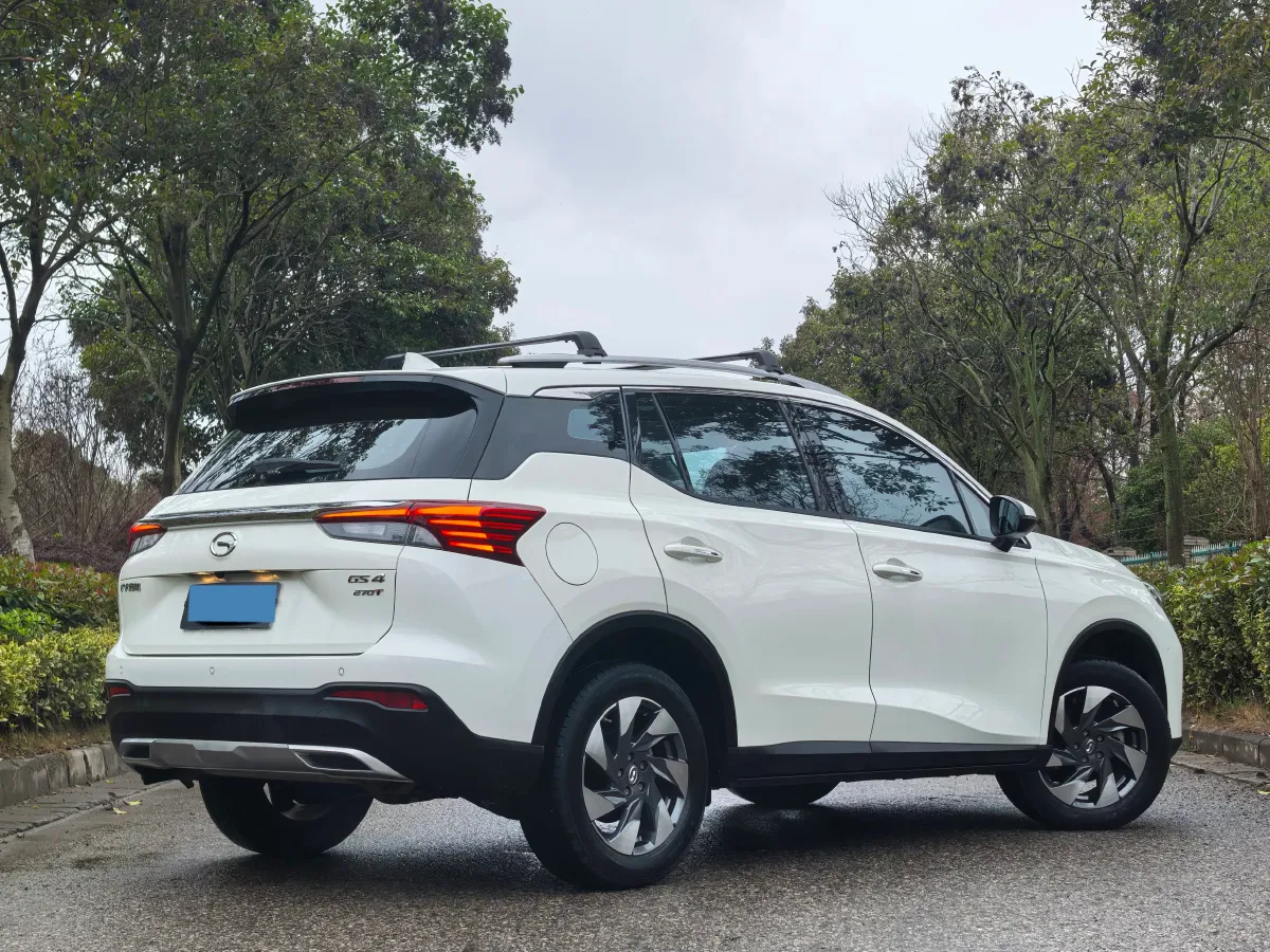 2021 GAC Trumpchi GS4 1.5T 169HP L4 6AT,autocango,china used car exporter,china ev exporter,chinese used car exporter,chinese used ev exporter