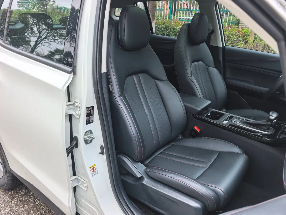 2021 GAC Trumpchi GS4 1.5T 169HP L4 6AT,autocango,china used car exporter,china ev exporter,chinese used car exporter,chinese used ev exporter