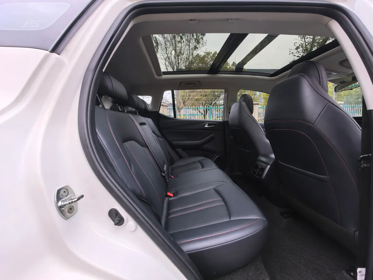 2021 GAC Trumpchi GS4 1.5T 169HP L4 6AT,autocango,china used car exporter,china ev exporter,chinese used car exporter,chinese used ev exporter