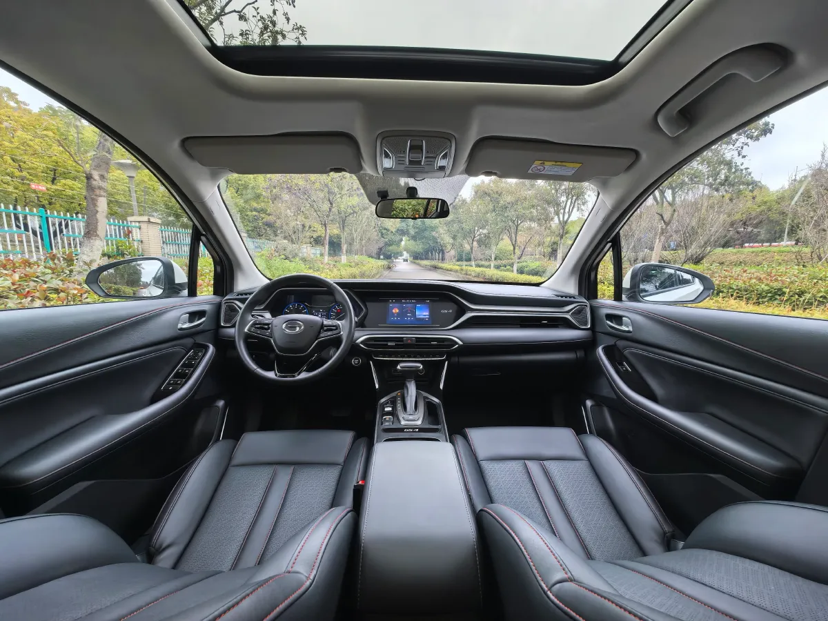 2021 GAC Trumpchi GS4 1.5T 169HP L4 6AT,autocango,china used car exporter,china ev exporter,chinese used car exporter,chinese used ev exporter