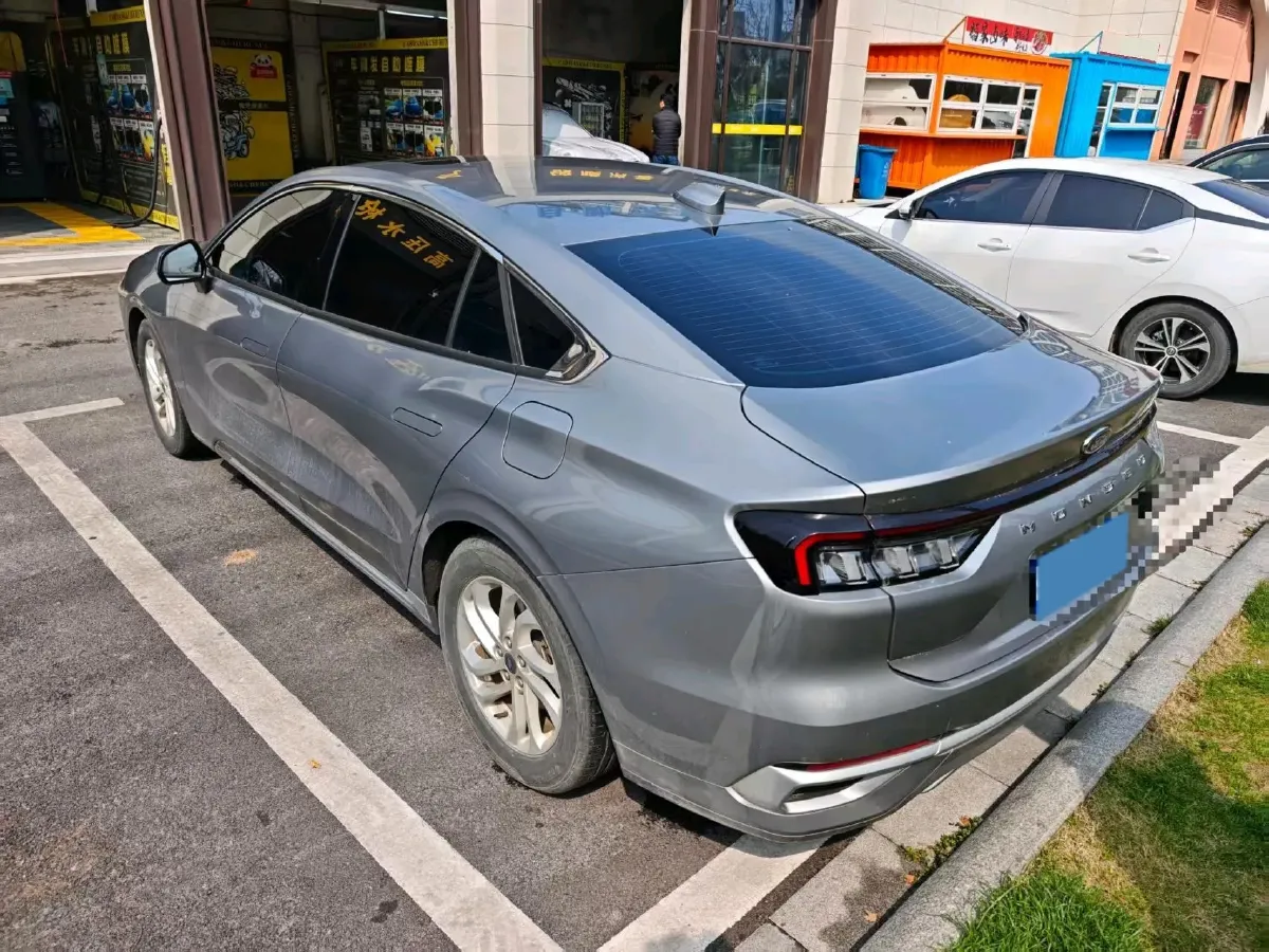 2023 Ford Mondeo 1.5T 190HP L4 8AT,autocango,china used car exporter,china ev exporter,chinese used car exporter,chinese used ev exporter