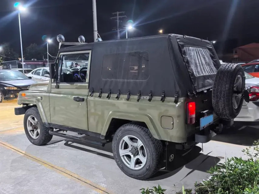 2016 BAW Battle Flag 2.0L 102HP L4 5MT,autocango,china used car exporter,china ev exporter,chinese used car exporter,chinese used ev exporter