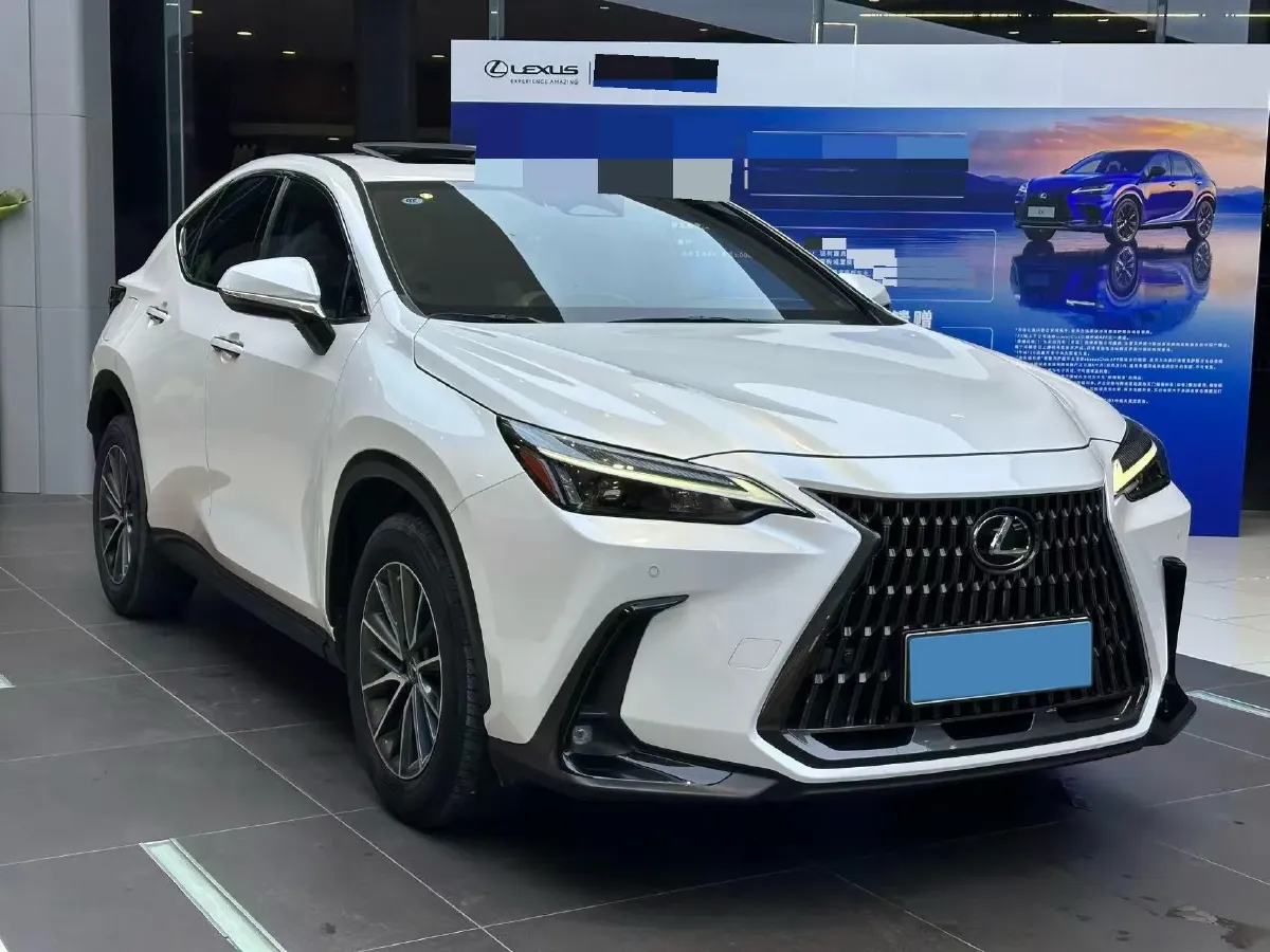 2022 Lexus NX 2.5L 185HP L4 E-CVT PHEV 18.12KWH,autocango,china used car exporter,china ev exporter,chinese used car exporter,chinese used ev exporter