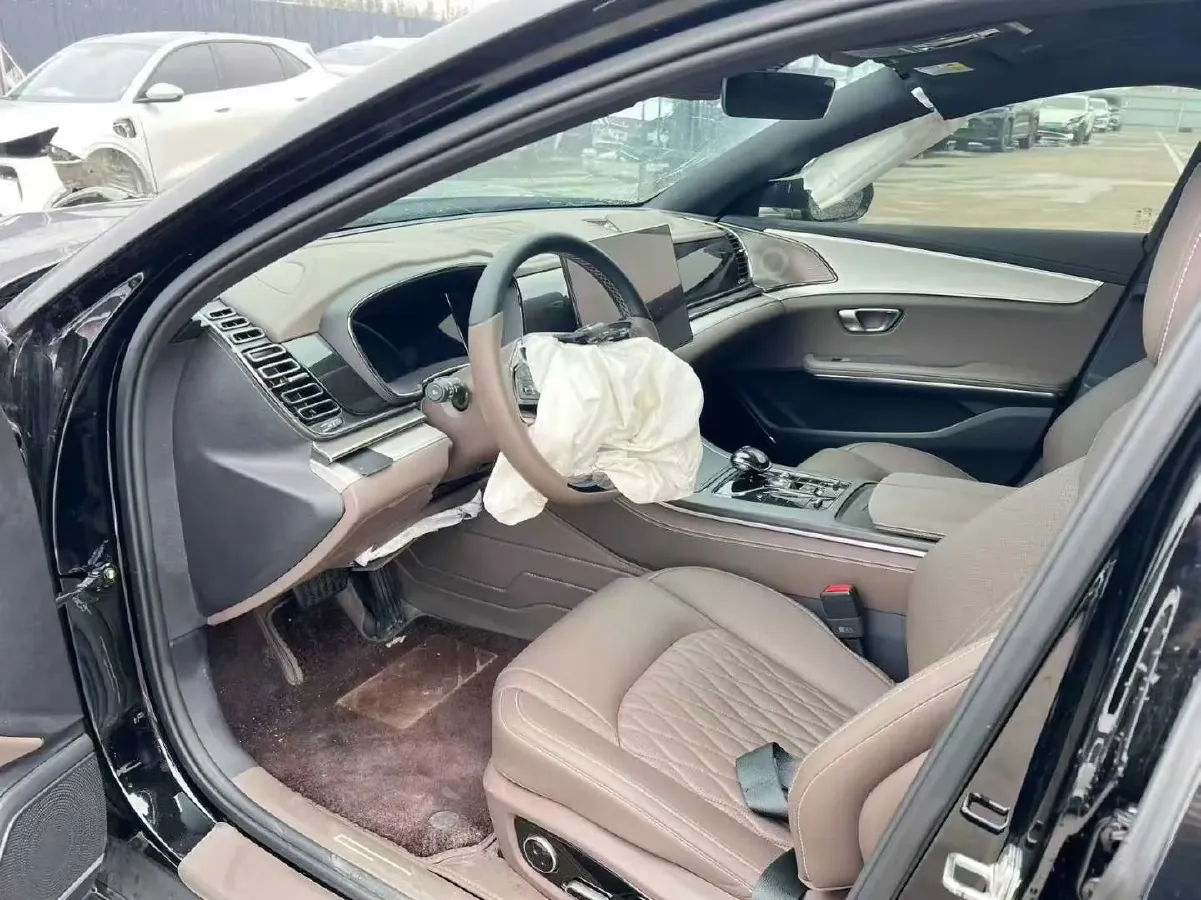 2024 BYD Han 1.5T 139HP L4 E-CVT PHEV 30.772KWH,autocango,china used car exporter,china ev exporter,chinese used car exporter,chinese used ev exporter