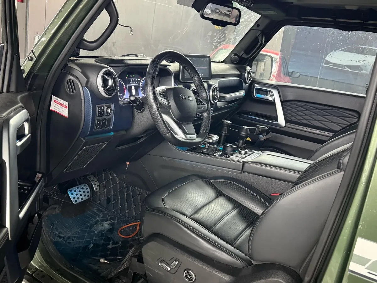 2020 Beijing BJ40 2.0T 224HP L4 8AT,autocango,china used car exporter,china ev exporter,chinese used car exporter,chinese used ev exporter